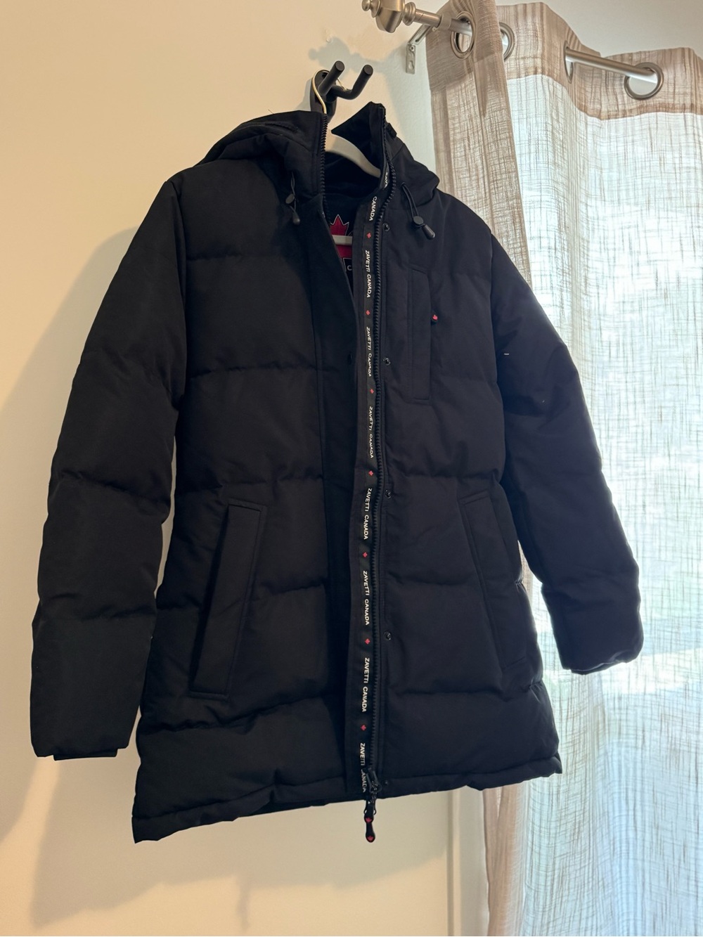 Zavetti Canada Black Women's Puffer Coat with Hood